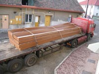 Sklolaminátový květník