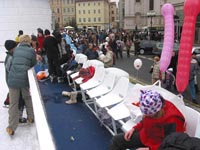 Sedačky na kluziště