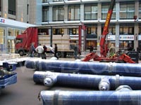 Vykládání v atriu Rady v Bruselu