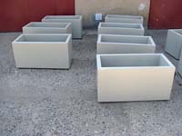 Sklolaminátový květník