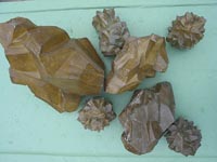 Průsvitné krystaly