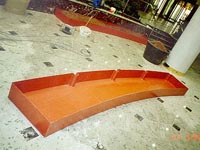 Sklolaminátový květník